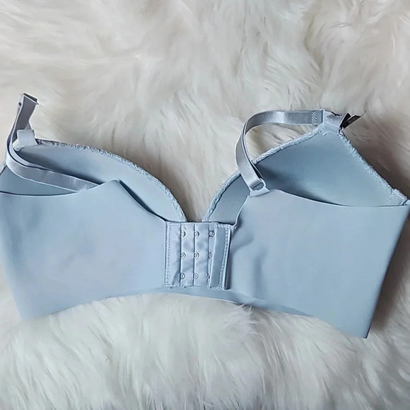 Women's CATHERINE MALANDRINO Smooth Padded Wire-Free Bra! Size 34C - Picture 4 of 8